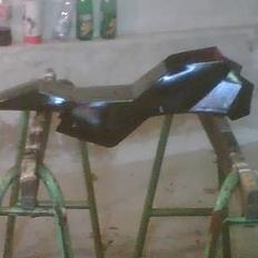 MiniBike crosser smidt ud !