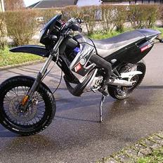 Derbi senda sm x-treme solgt