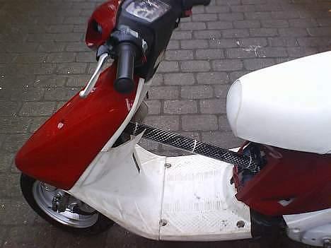 Yamaha jog Fs nakket penge loves billede 3