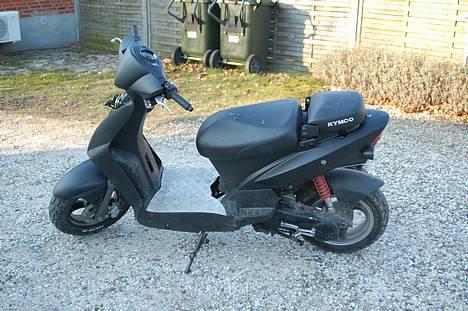 Kymco agility 50 SOLGT  - før jeg bestilte frontskjold og lygte billede 6