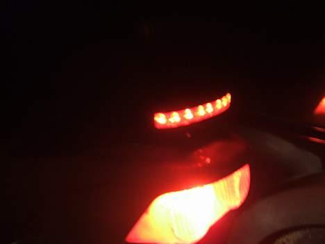 PGO Hot 50  - Spoiler med Lys... Najs :D billede 2