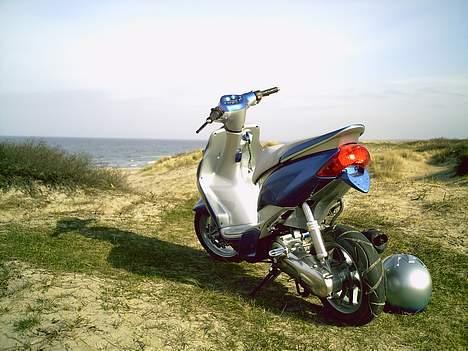 Yamaha Jog R Custom [SOLGT] billede 2