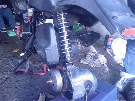 Gilera ^Projekt_Stalker - Hel ny bagstøddæmper billede 3