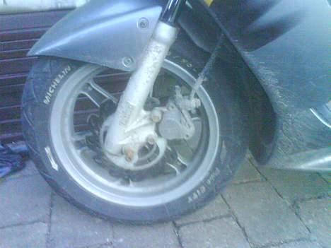 Yamaha Jog r Til Solgt billede 5