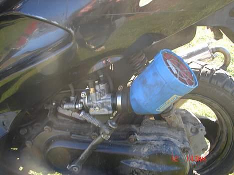 Honda SFX byttet til zip - Min 21mm Dellorto, kan lige nå at se min kænk :D billede 11