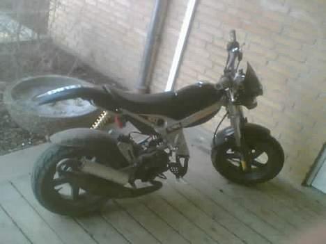 Suzuki Street Magic Byttet billede 11
