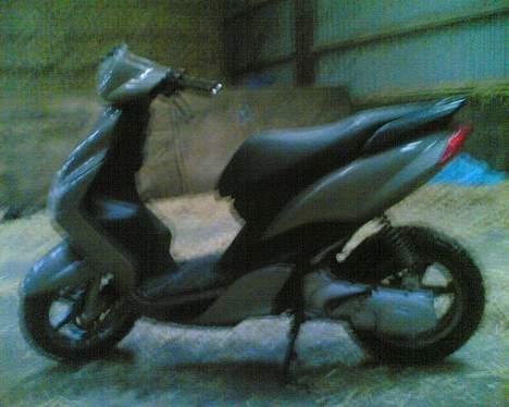 Yamaha Jog R-Solgt billede 3