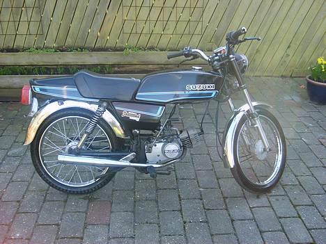 Suzuki Samurai DM50 SOLGT billede 2