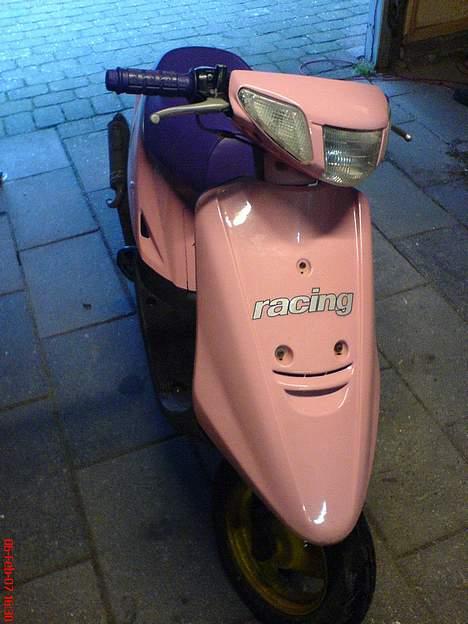 Yamaha Jog As  - Ja det var så da jeg fik joggen. byttet den med min kammerat for en Jog Space. billede 3