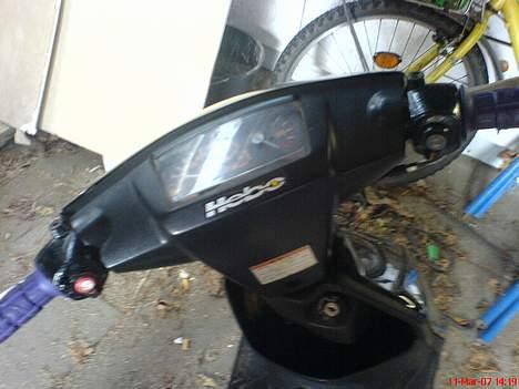 Yamaha Jog As  - Projekt igang. Færdig til sommer. Scooteren oppefra billede 5