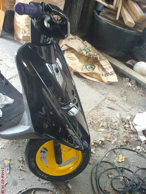 Yamaha Jog As  - Projekt igang. Færdig til sommer. Scooteren fra siden billede 6