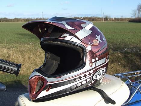 Suzuki FZ 50  >>SOLGT<< - min cross hjelm :D billede 7