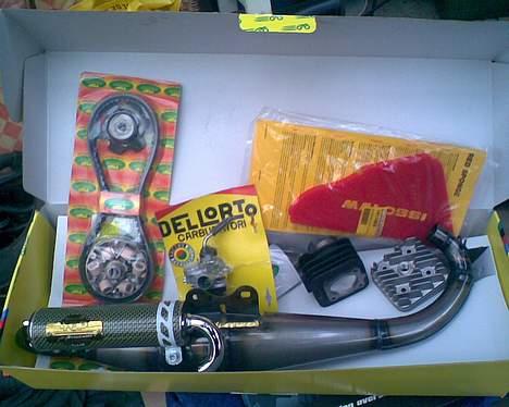 Gilera Stalker ¤solgt¤ - De dejlige dele inden de blev monteret på dyret.. billede 1