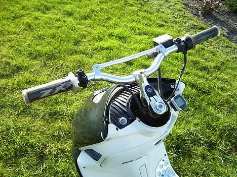 Aprilia sonic   solgt for 8K billede 8