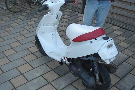 Yamaha ¬ » Jog FS - SOLGT! billede 4