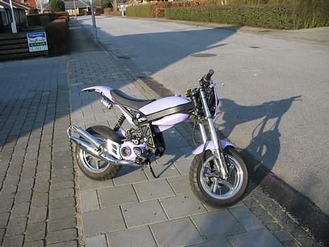 Suzuki street magic solgt billede 3