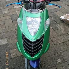 Aprilia sonic byttes med dax/pbr