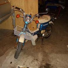 Suzuki FZ 50 *SOLGT*