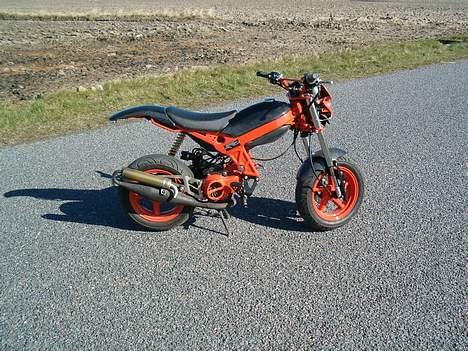 Suzuki Street Magic SOLGT - nye billeder taget den 16 marts 07 billede 8