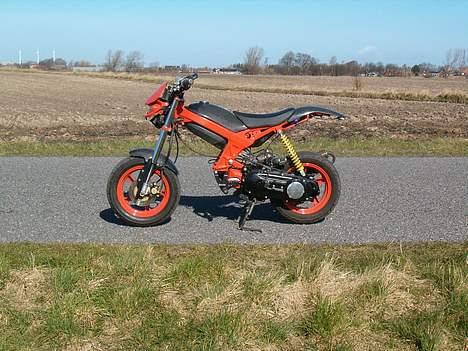 Suzuki Street Magic SOLGT - nye billeder taget den 16 marts 07 billede 13