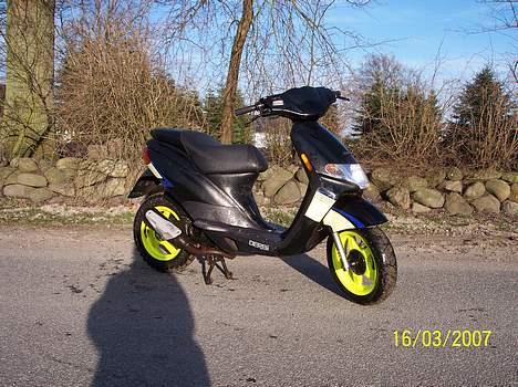 Derbi Atlantis Bullet (SOLGT) billede 2