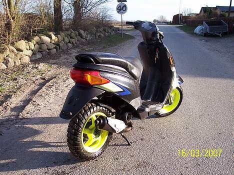 Derbi Atlantis Bullet (SOLGT) billede 3