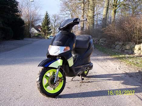 Derbi Atlantis Bullet (SOLGT) billede 4