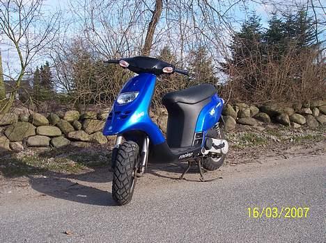 Piaggio Typhoon (SOLGT) billede 2