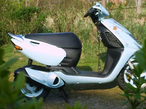 Aprilia Sonic (SOOLGT) billede 2