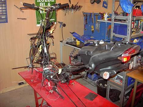 Aprilia rally solgt billede 1