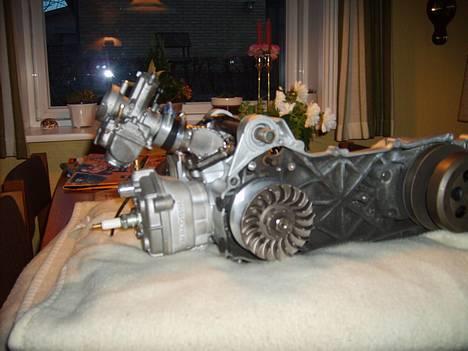 Aprilia Sonic LC Team Cross billede 8