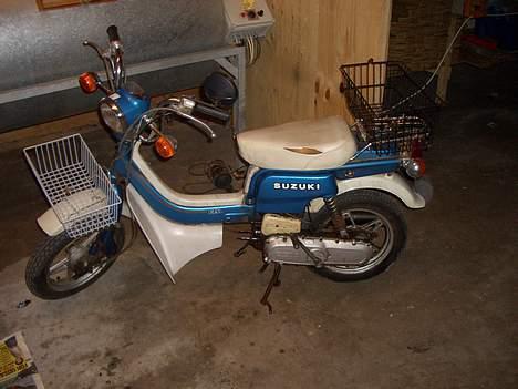 Suzuki FZ 50 *SOLGT* billede 1