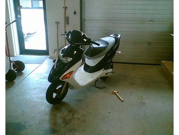 {{currentPhoto.altText}} billede {{currentPhoto.number}}