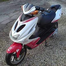 Yamaha Aerox F1 Toyota SÆLGES