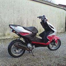 Yamaha Aerox F1 Toyota SÆLGES