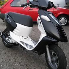 Aprilia Sonic Knudi´s SOLGT