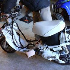 Yamaha Jog med Evo SOLGT