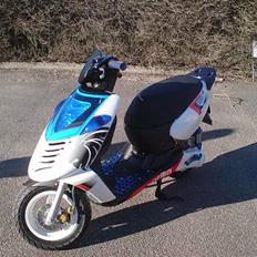 Aprilia Sonic -->SKRIV HER<--