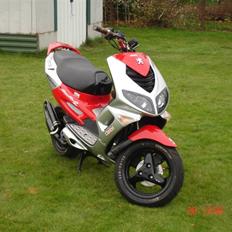 Peugeot speedfight2 solgt