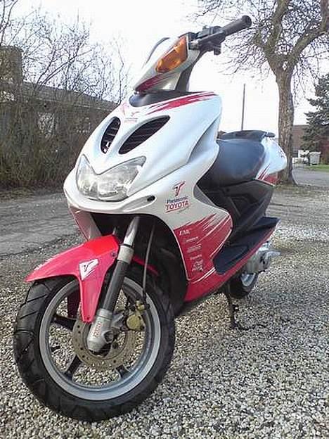 Yamaha Aerox F1 Toyota SÆLGES billede 4