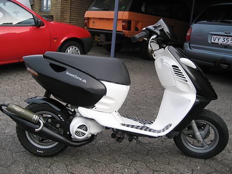 Aprilia Sonic Knudi´s SOLGT - Min Sonic. billede 1