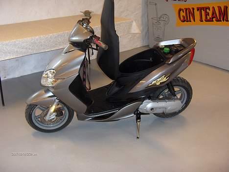 Yamaha Jog R -_- solgt billede 1