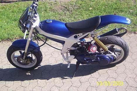 Suzuki street maigc SOLGT billede 6