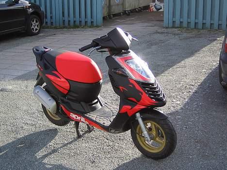 Aprilia Sonic Replica billede 2