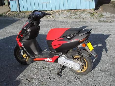 Aprilia Sonic Replica billede 3