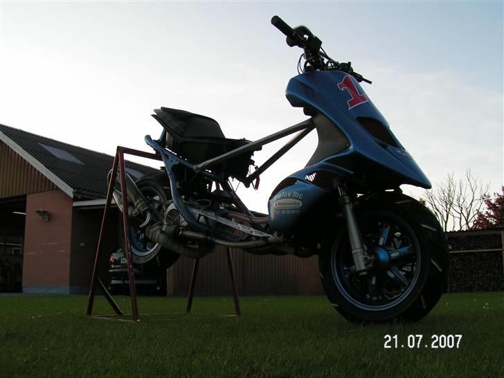 Benelli K2 LC - Link til alle billederne: http://www.scootergalleri.dk/html/gal_visbil.asp?ID=127293 billede 1