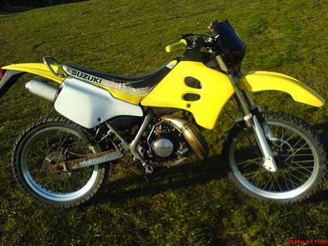 Suzuki RMX (SOLGT)   billede 4