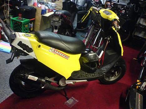 PGO Hot 50 Goldlightning billede 14