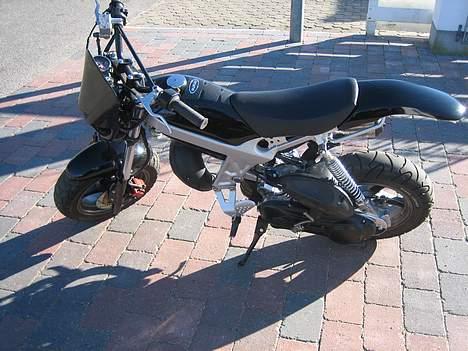 Suzuki Street magic SOLGT billede 3