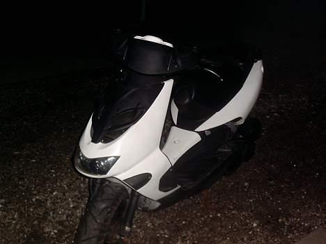 Aprilia Sr ditech bytte til space billede 1